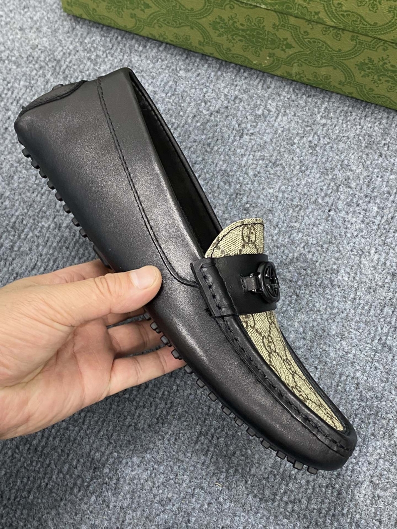 Gucci Leather Shoes